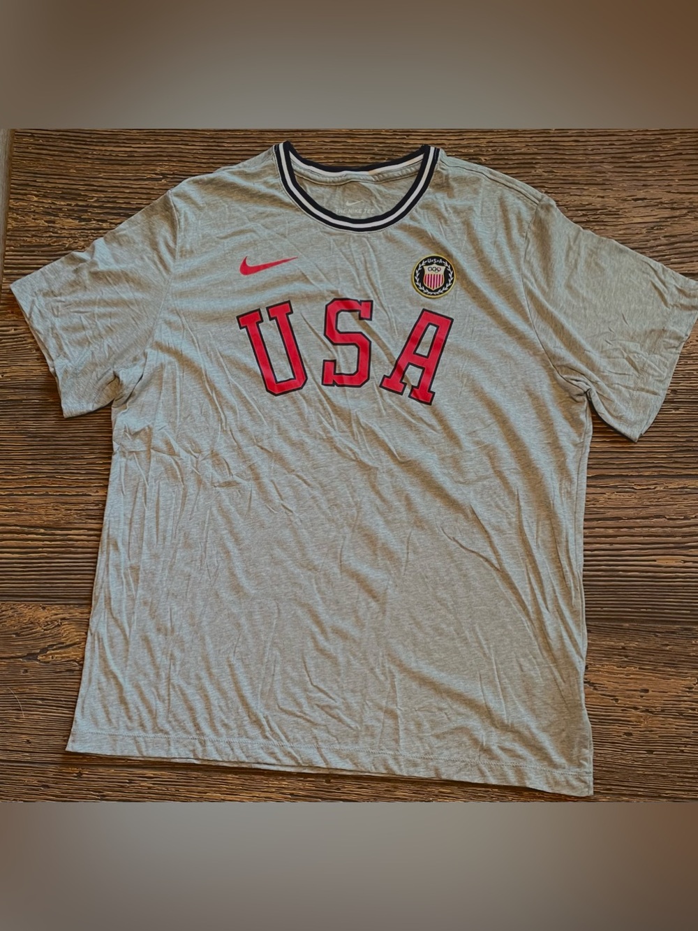 USA Nike men’s XL Gray Short-Sleeve Tee